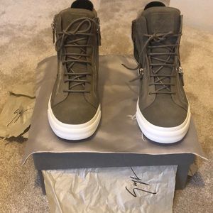 ‼️SOLD‼️NIB Giuseppe Zanotti Men’s sneaker